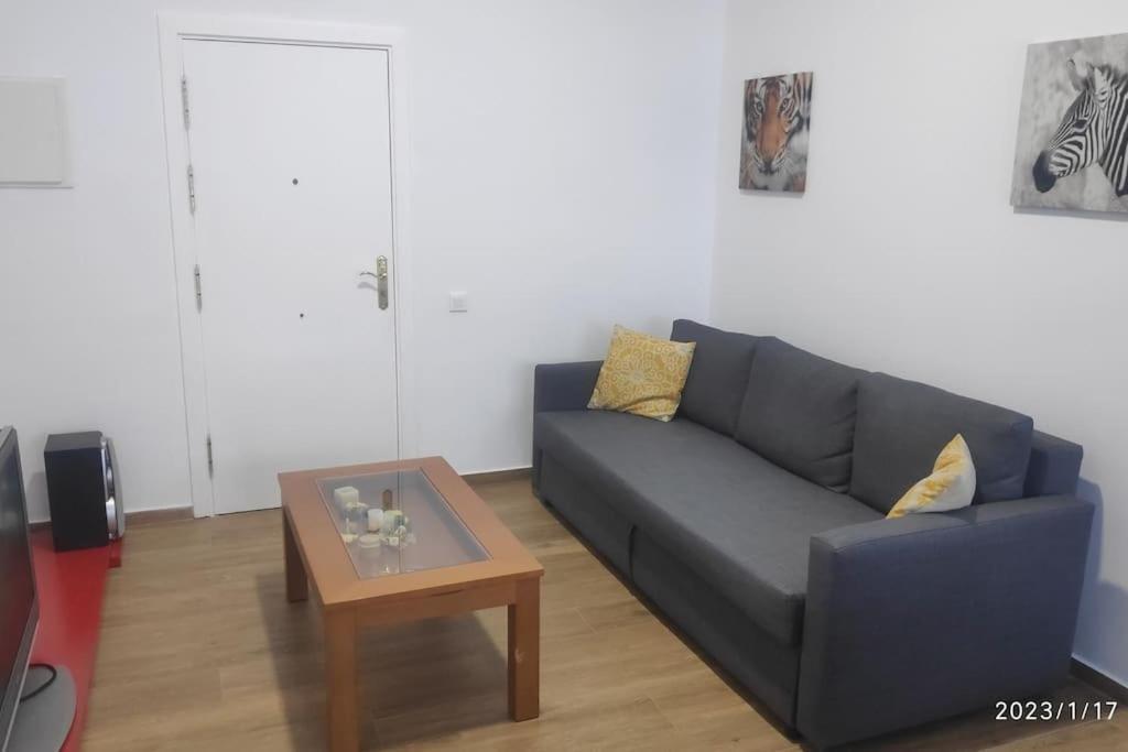 Precioso Apartamento Con Magnifico Patio. 略夫雷加特河畔圣费柳 外观 照片