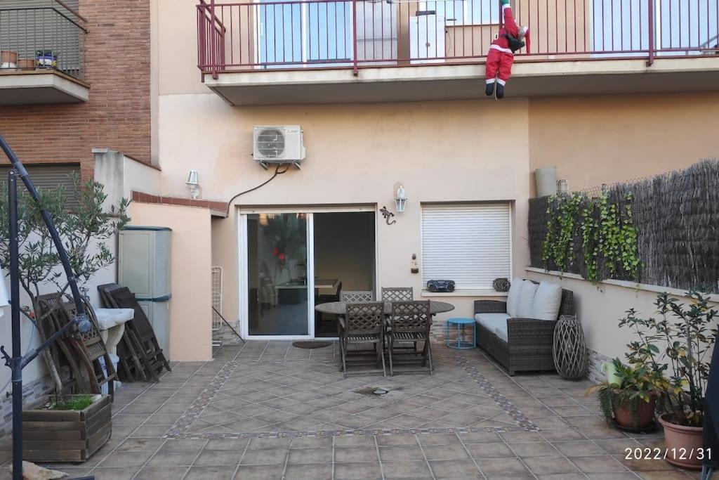 Precioso Apartamento Con Magnifico Patio. 略夫雷加特河畔圣费柳 外观 照片
